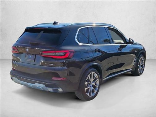 Black Sapphire Metallic 2023 BMW X5 PHEV xDrive45e