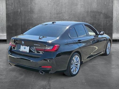2023 BMW 330e Base