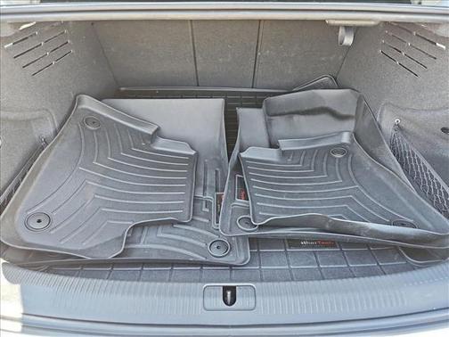 Glacier White Metallic 2022 Audi A4 40 Prestige