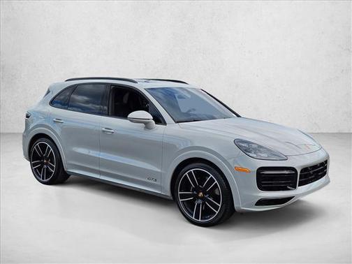 2023 Porsche Cayenne GTS