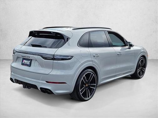 2023 Porsche Cayenne GTS