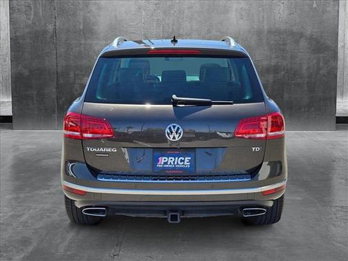2015 Volkswagen Touareg TDI Lux
