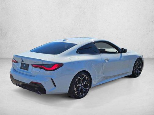 Alpine White 2025 BMW 430 i