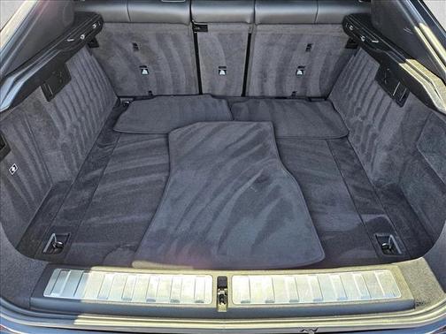 Black 2025 BMW X6 xDrive40i