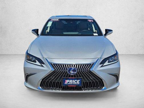Silver Lining Metallic 2021 Lexus ES 300h Base