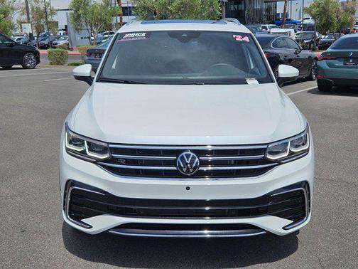 2024 Volkswagen Tiguan 2.0T SEL R-Line 4MOTION