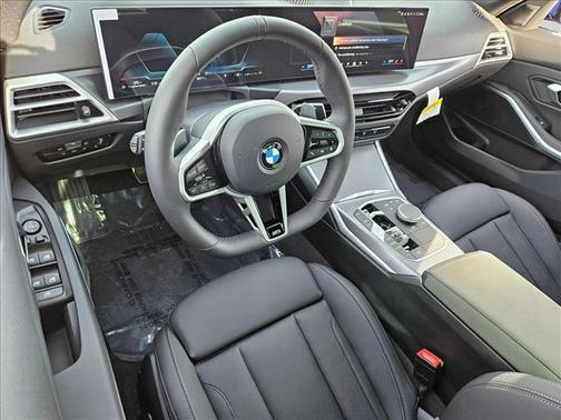 2026 BMW 330 i