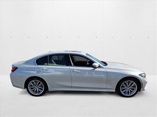 2024 BMW 330 i