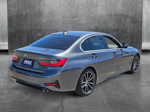 2020 BMW 330 330i