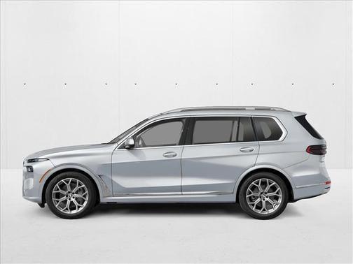 Brooklyn Grey Metallic 2027 BMW X7 xDrive40i