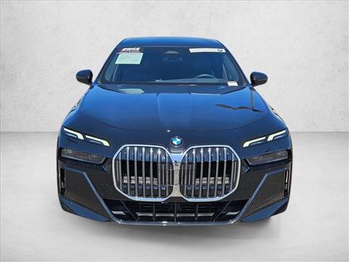 2023 BMW 760 i xDrive