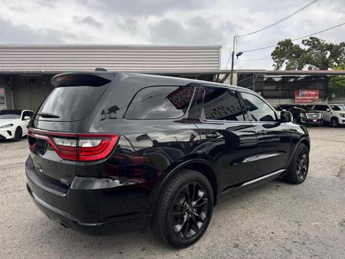 Black 2022 Dodge Durango GT