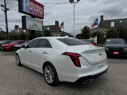 Crystal White Tricoat 2024 Cadillac CT4 Luxury