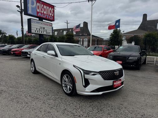 Crystal White Tricoat 2024 Cadillac CT4 Luxury