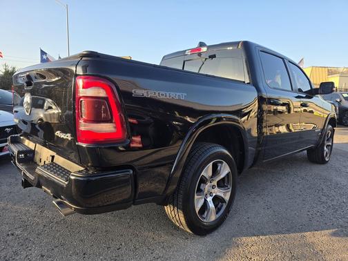Black 2021 RAM 1500 Laramie
