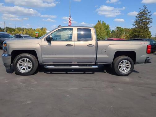 Graphite Metallic 2017 Chevrolet Silverado 1500 1LT