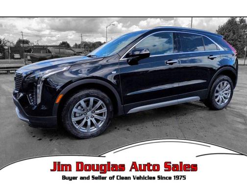 Stellar Black Metallic 2023 Cadillac XT4 Premium Luxury