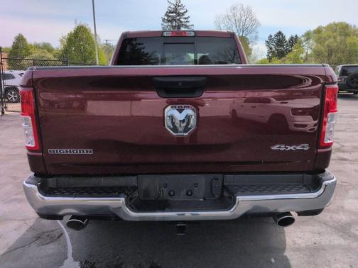 Delmonico Red Pearlcoat 2023 RAM 1500 Big Horn/Lone Star