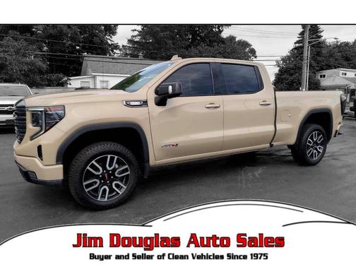 Desert Sand Metallic 2023 GMC Sierra 1500 AT4