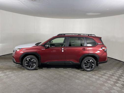 2025 Subaru Forester Hybrid Premium