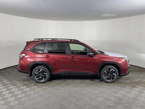 2025 Subaru Forester Hybrid Premium