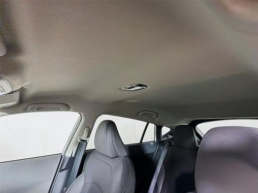 Crystal White Pearl 2026 Subaru Crosstrek Premium