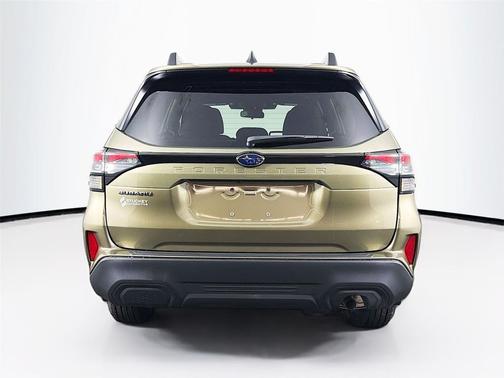 Autumn Green Metallic 2026 Subaru Forester Premium