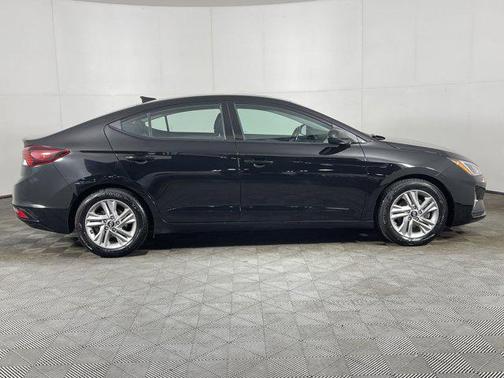 2019 Hyundai ELANTRA Value Edition