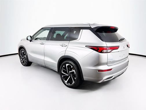 2022 Mitsubishi Outlander SEL 2.5 S-AWC