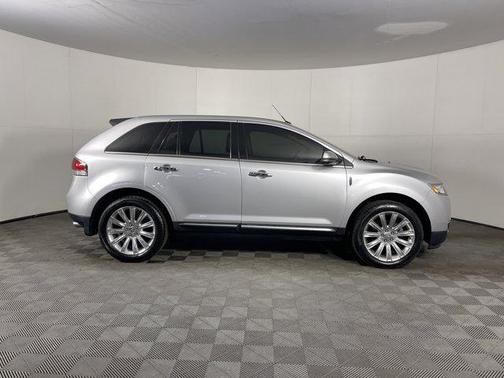 2013 Lincoln MKX Base
