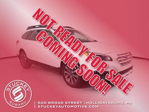 Crystal White Pearl 2017 Subaru Outback 2.5i Limited