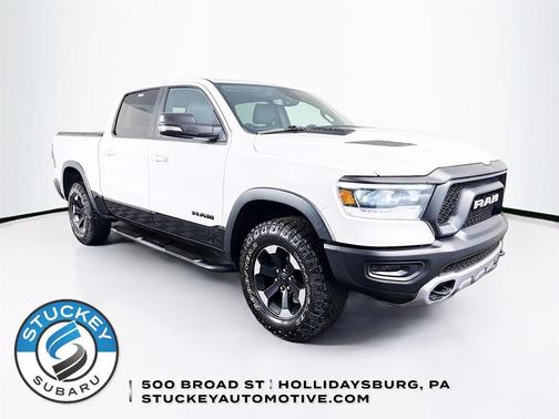 Bright White Clearcoat 2020 RAM 1500 Rebel