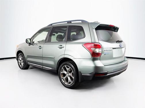 Jasmine Green Metallic 2016 Subaru Forester 2.5i Touring
