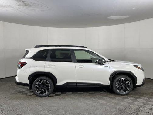 2025 Subaru Forester Hybrid Premium