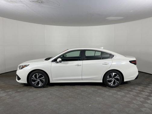 2022 Subaru Legacy Premium