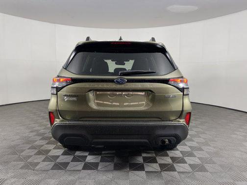 2025 Subaru Forester Hybrid Premium