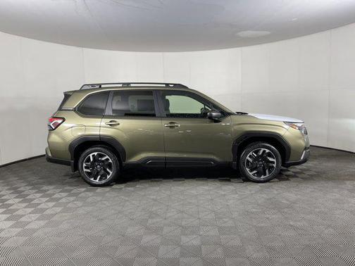 2025 Subaru Forester Hybrid Premium