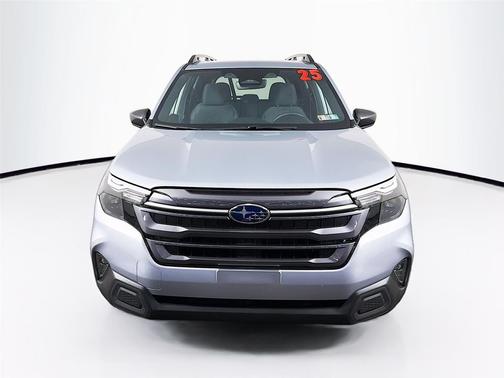 Ice Silver Metallic 2025 Subaru Forester Premium