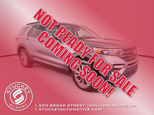 Carbonized Gray Metallic 2023 Ford Explorer XLT