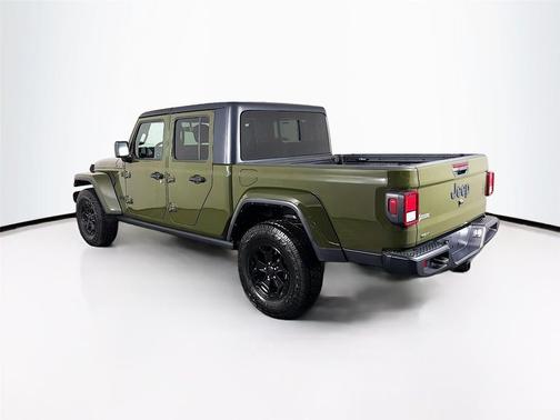 2021 Jeep Gladiator Willys 4x4