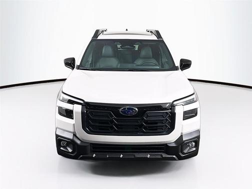 Crystal White Pearl 2026 Subaru Outback Limited