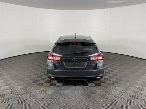 2018 Subaru Impreza 2.0i