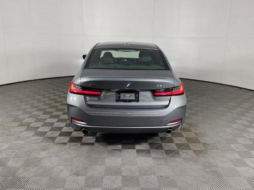 2023 BMW 330 xDrive