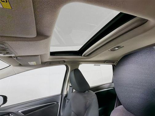 Passion Berry Pearl 2017 Honda Fit EX