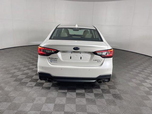 2022 Subaru Legacy Limited