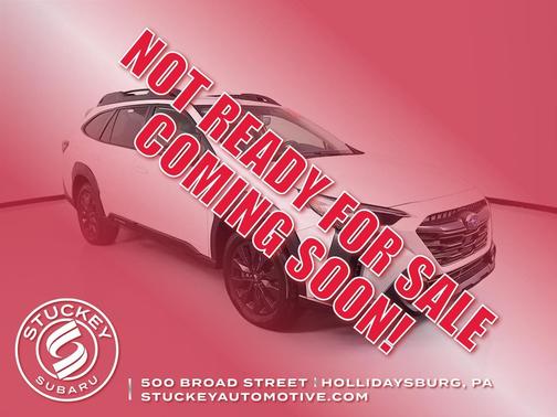 Crystal White Pearl 2024 Subaru Outback Onyx Edition