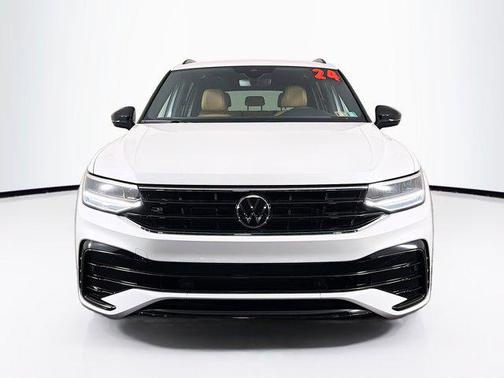 2024 Volkswagen Tiguan 2.0T SE R-Line Black 4MOTION