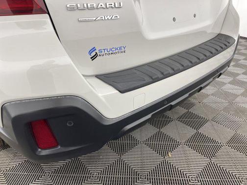 2019 Subaru Outback 2.5i Touring