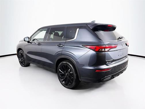 2024 Mitsubishi Outlander SE Black Edition S-AWC