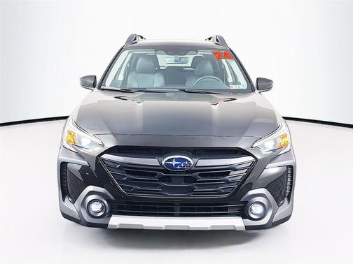 Crystal Black Silica 2024 Subaru Outback Limited XT